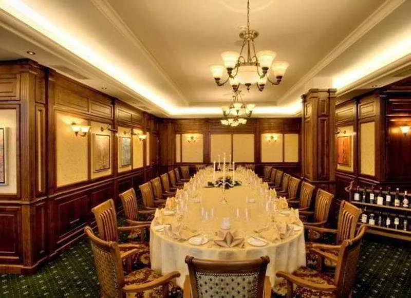 Sky Way Otel Sofya